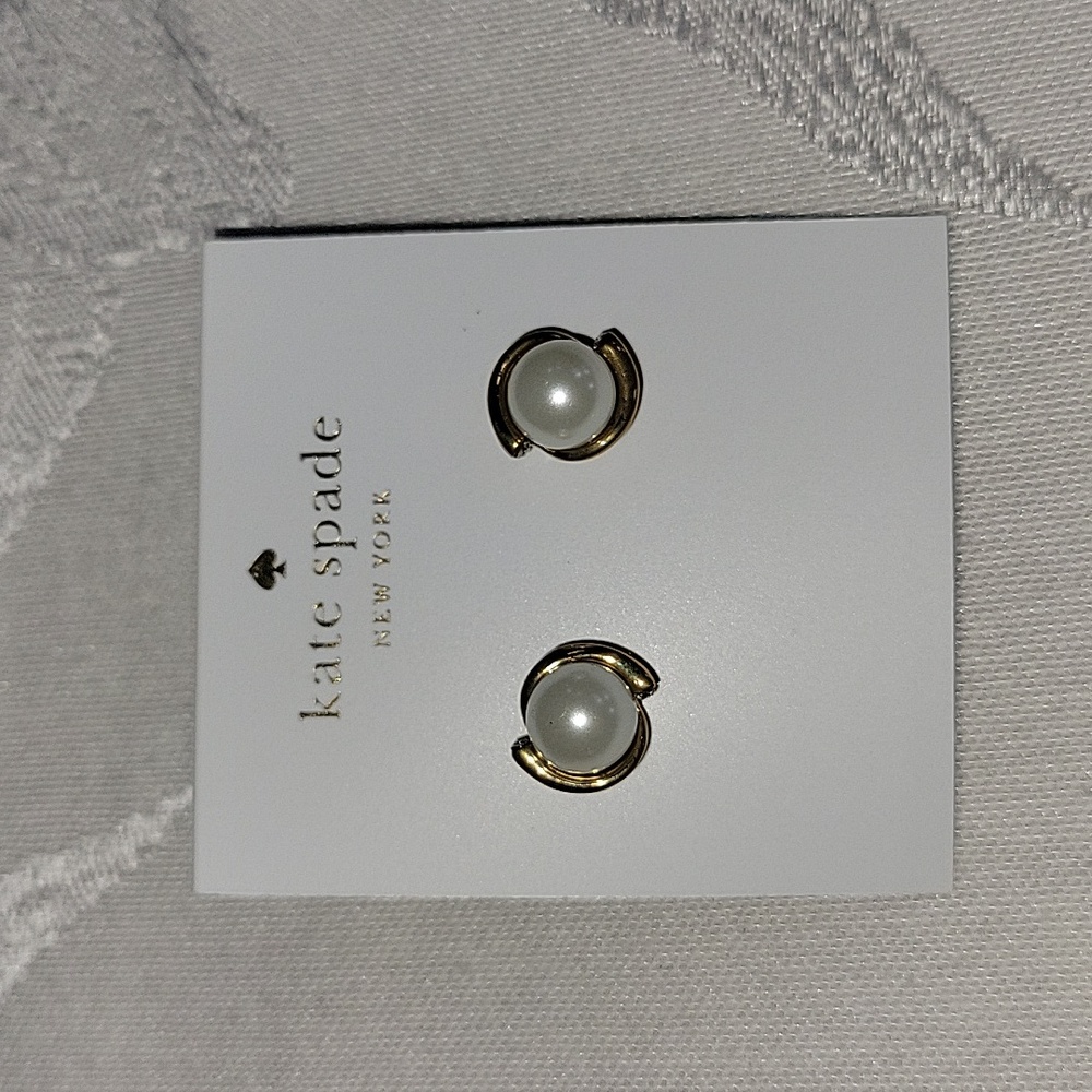 Kate Spade Dainty Sparklers Cream earrings